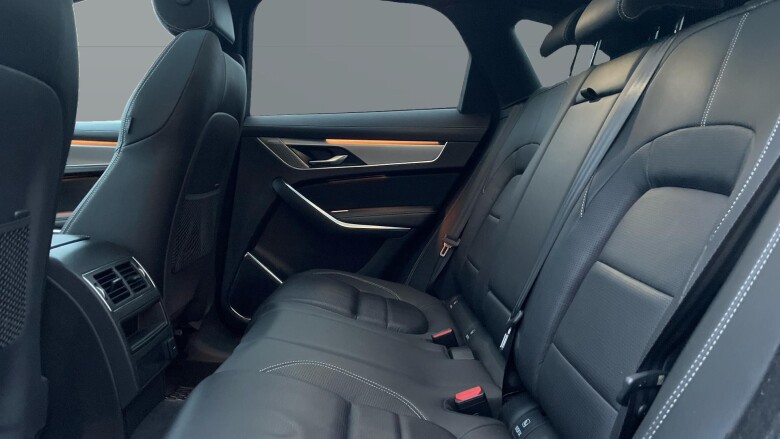 Jaguar F-Pace 2.0 P400e R-Dynamic SE 5dr Auto AWD Estate